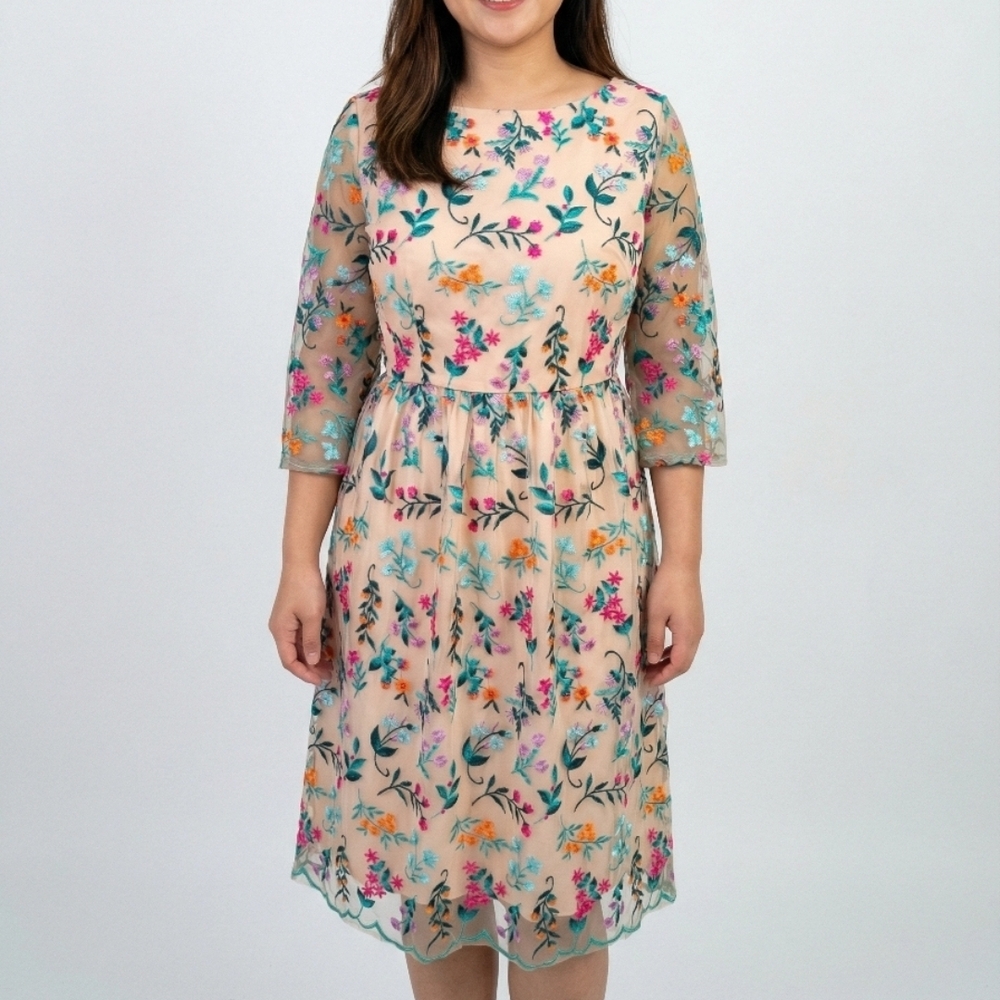 MODCLOTH LACE & MESH FLORAL EMBROIDERED DRESS PLUS 2X
